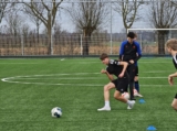 Training S.K.N.W.K. JO15-1 van zaterdag 17 februari 2024 (23/92)